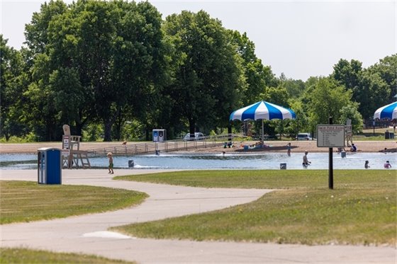 Photo of the swim pond at Lake Elmo Park Reserve. 